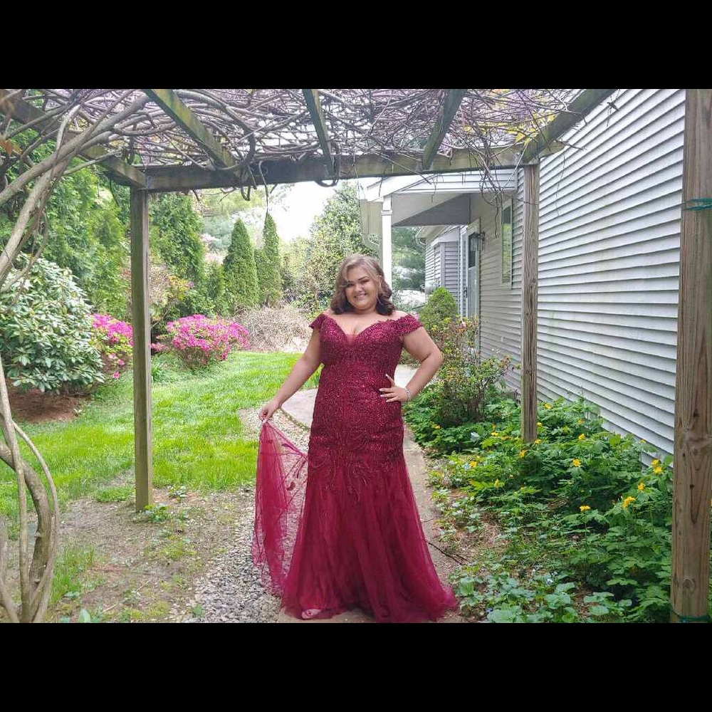 PROM DRESS XXXL ORIGINAL PRICE 450$